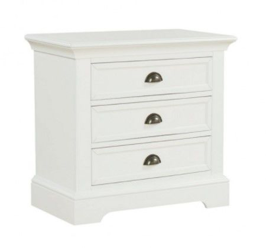 Picture of 28 in 3-DRAWER NIGHTSTAND