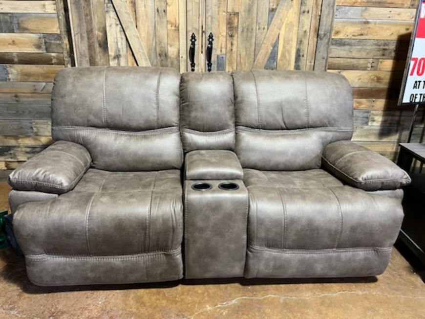 Picture of LIZ LOVESEAT