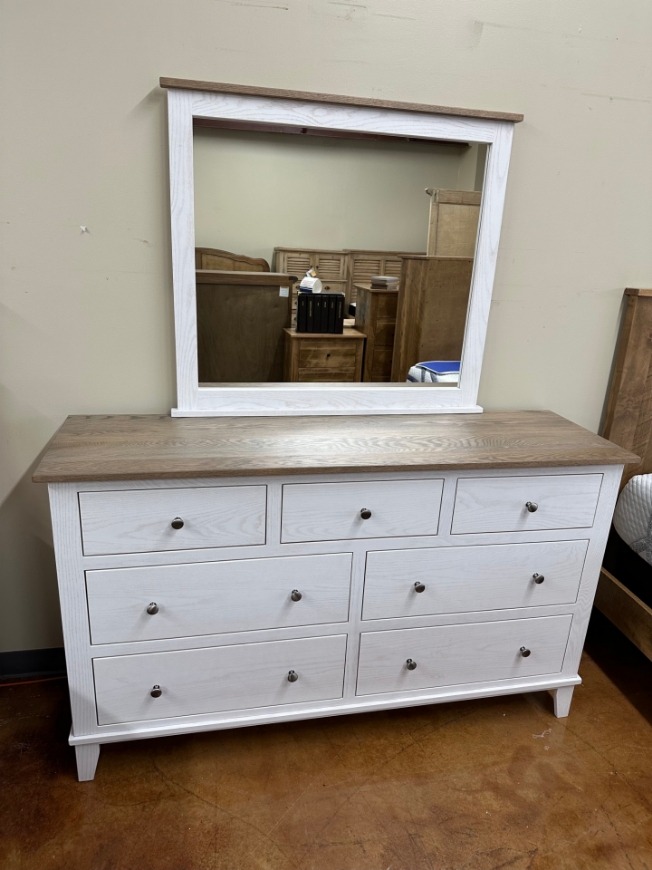 Picture of MADISON DRESSER/MIRROR FL