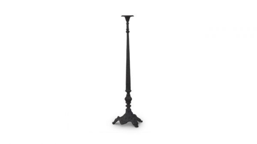 Picture of Laurel Iron Candlestick